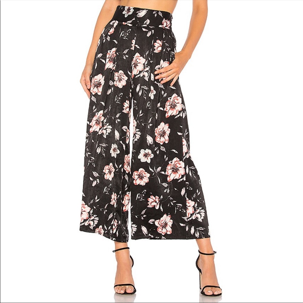 MISA Marta Pants in Black Floral Size Medium